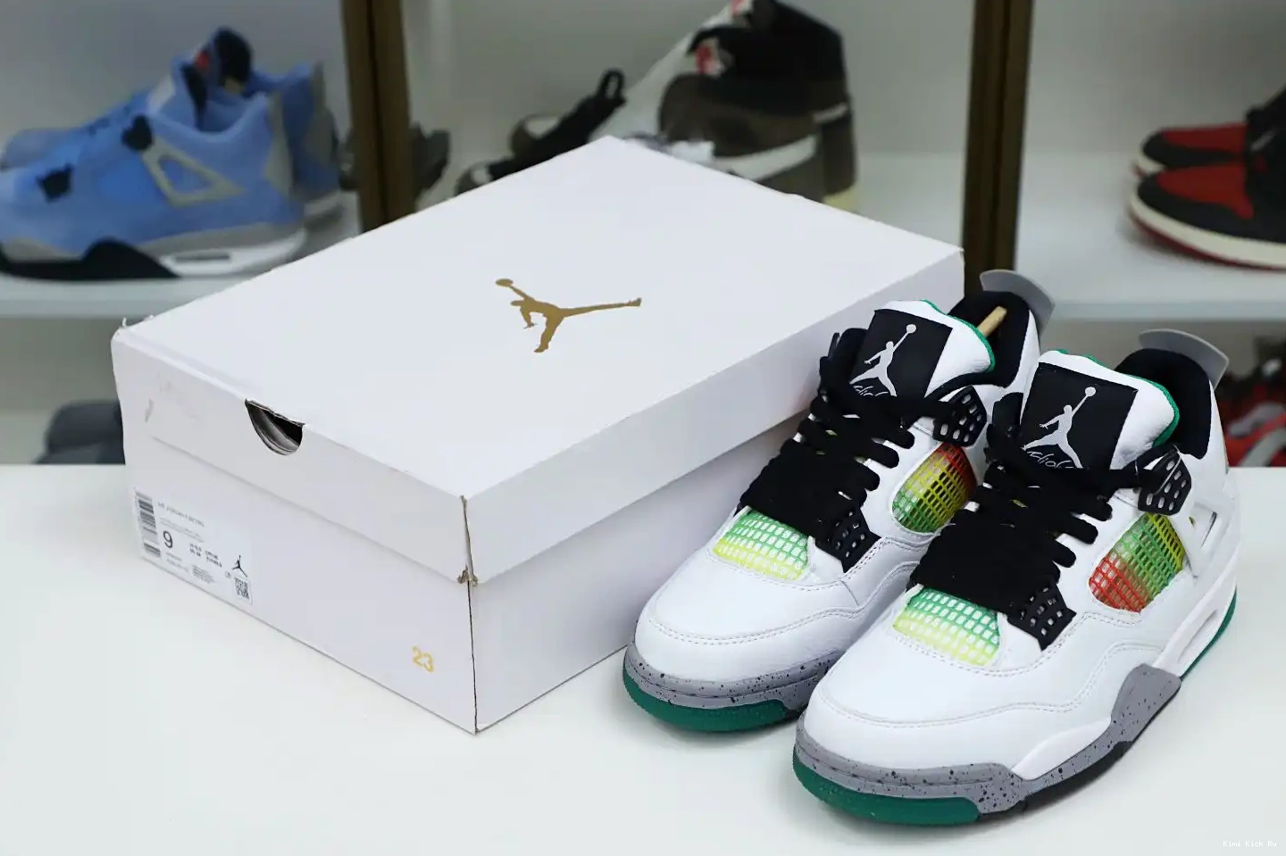 JORDAN 4 WMNS Kimikick AIR RETRO 'RAST 0811